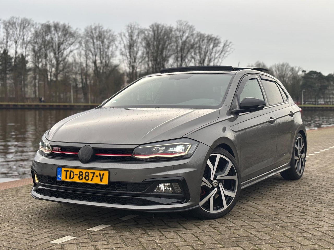 Volkswagen Polo - 2.0 TSI GTI/NAP/Pano/Cruise/Navi/Carplay - AutoWereld.nl