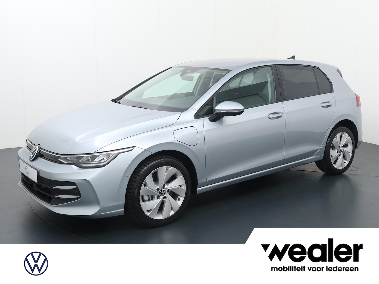 Volkswagen Golf - 8 Life Edition 1.5 eHybrid 150 kW / 204 pk Hatchback 6 versn. DSG | Multimedia pakket | - AutoWereld.nl