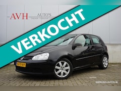 Volkswagen Golf - 1.6 Trendline