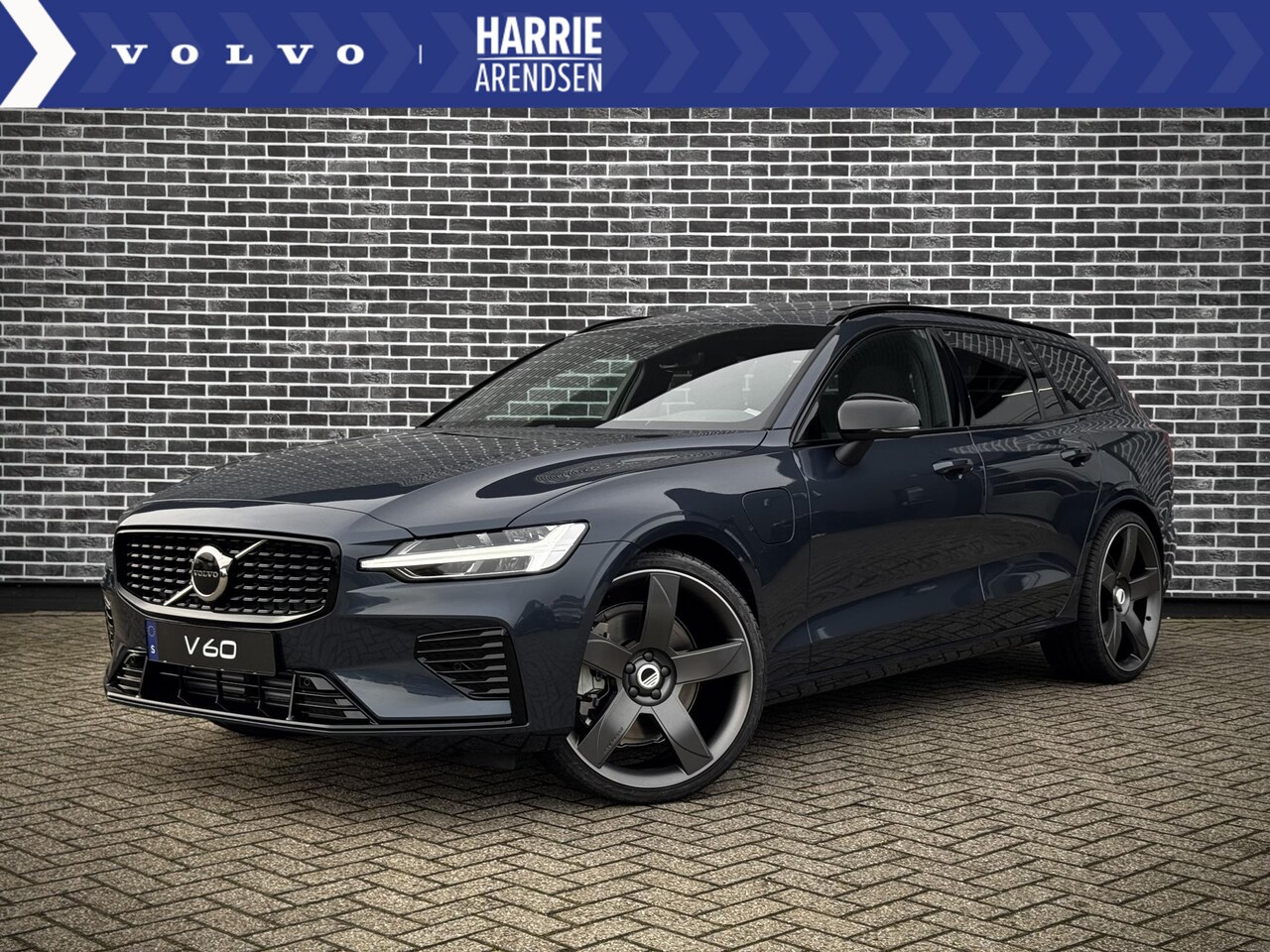 Volvo V60 - 2.0 T6 Plug-in hybrid AWD Plus Dark - AutoWereld.nl