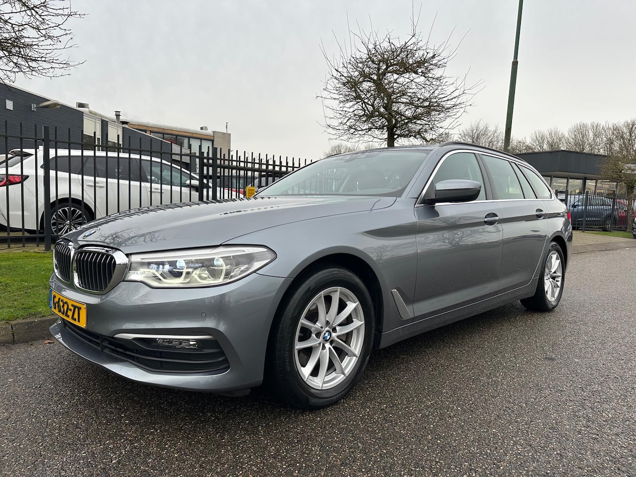 BMW 5-serie Touring - (g31) 520i 184pk Aut. Corporate Executive sport Leder Thaak BMW NL-Auto - AutoWereld.nl