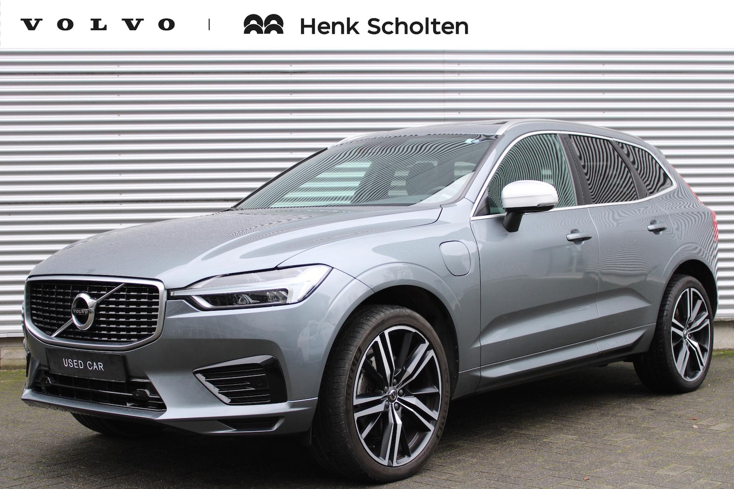 Volvo XC60 - 2.0 T8 Twin Engine AWD R-Design 2.0 T8 Twin Engine AWD R-Design, Panoramisch Schuif/-Kanteldak, Adaptieve Cruise Control M - AutoWereld.nl