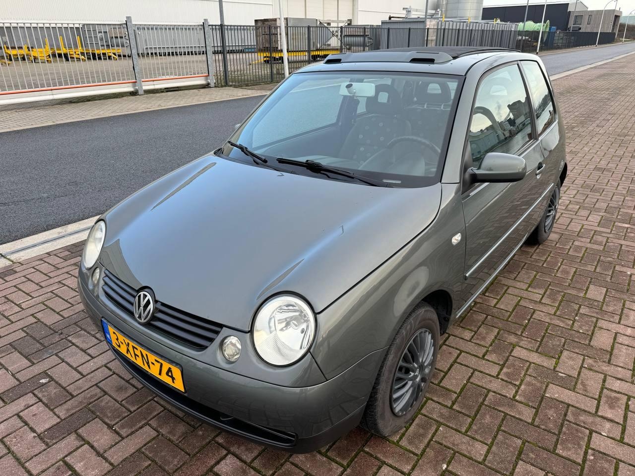 Volkswagen Lupo - 1.4 /St.Bkr/Elektrisch vouwdak/Nieuwe APK - AutoWereld.nl