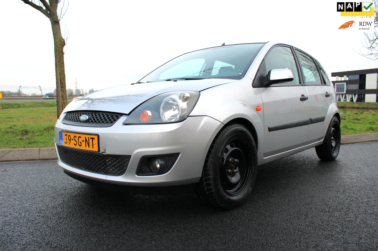 Ford Fiesta - 1.3-8V Futura AIrco - AutoWereld.nl