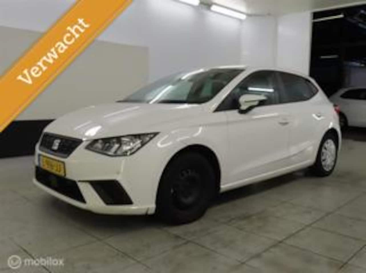 Seat Ibiza - 1.0 TSI Business Intense - AutoWereld.nl