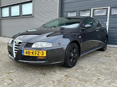 Alfa Romeo GT - ALFA ROMEO