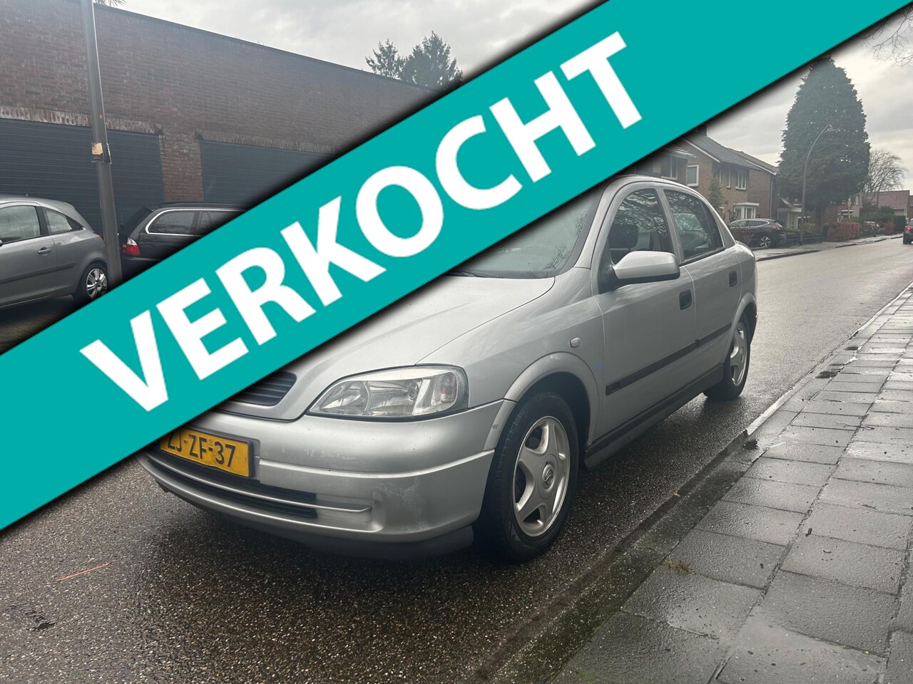 Opel Astra - 1.6-16V Sport ELEKT PAKKET,OPEN DAKJE,TREKHAAK,NIEUWE APK! - AutoWereld.nl