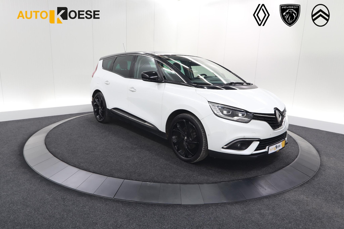 Renault Grand Scénic - TCe 140 Intens | 7 Zitplaatsen | Trekhaak | Camera | Dodehoekdetectie | Apple Carplay - AutoWereld.nl