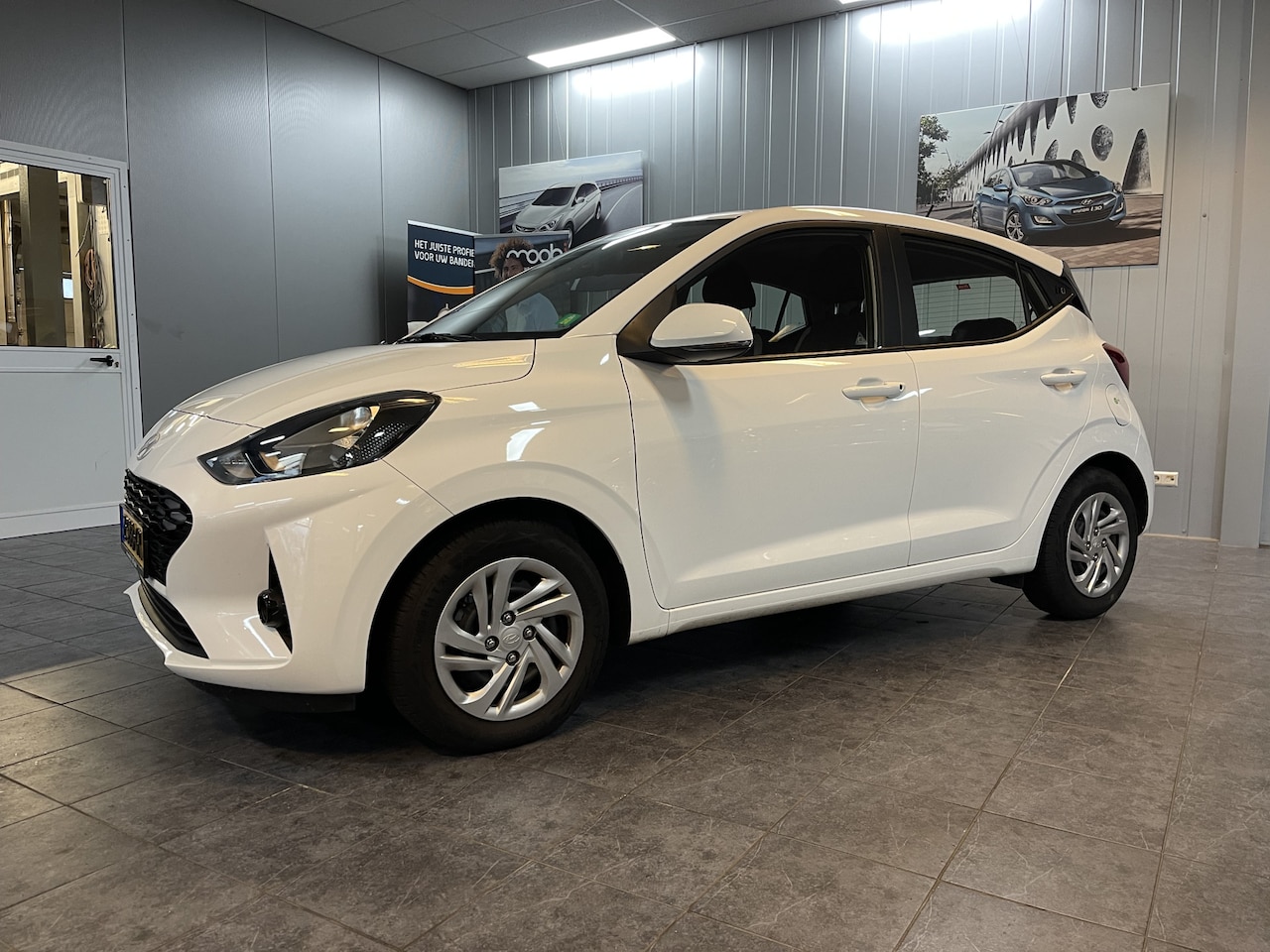 Hyundai i10 - 1.0 Comfort APPLE carplay, Android auto, Cruise control, Airco. - AutoWereld.nl