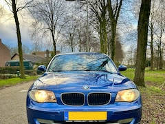 BMW 1-serie - 118i Business Line