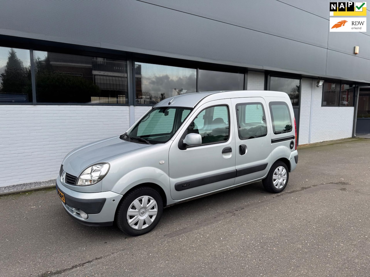 Renault Kangoo - 1.6-16V Expression Luxe Automaat Airco - AutoWereld.nl