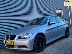 BMW 3-serie - 318i Business Line AUT 2007 Titansilber Metallic