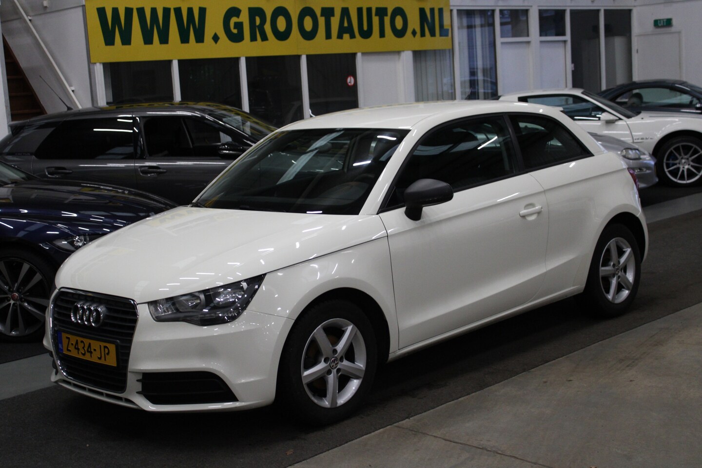 Audi A1 - 1.2 TFSI Attraction Airco, Isofix, Start/Stop, Stoelverwarming - AutoWereld.nl