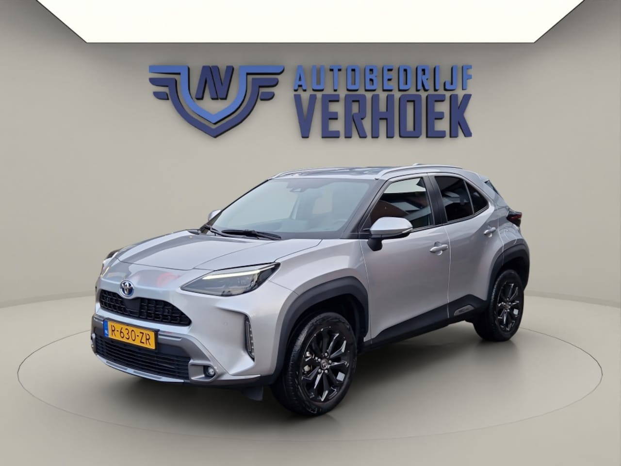 Toyota Yaris Cross - 1.5 Hybrid Explore NL Auto - Carplay - LED - AutoWereld.nl