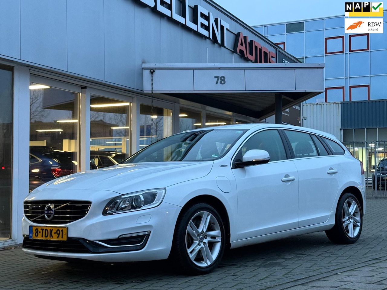 Volvo V60 - 2.4 D6 AWD Plug-In Hybrid Summum 2.4 D6 AWD Plug-In Hybrid Summum - AutoWereld.nl