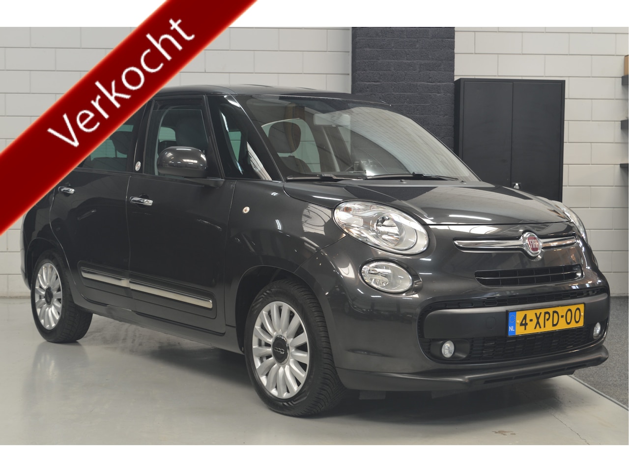 Fiat 500 L Living - 0.9 TwinAir Easy // AIRCO // CRUISE // 140.000 km // - AutoWereld.nl