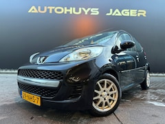 Peugeot 107 - 1.0-12V Urban Move