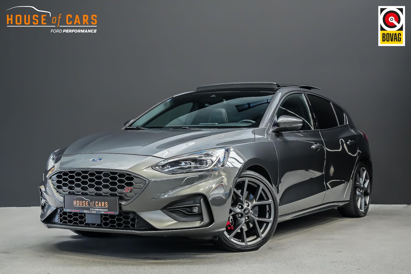 Ford Focus - ST-3 2.3 280pk Performance pack |launch control|sper diff|panoramadak|B&O|adaptive cruise - AutoWereld.nl