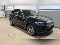 BMW X3 - X-Drive30e High Executive M-pakket 292 pk LED, Panoramadak, HUD, winterpakket, trekhaak