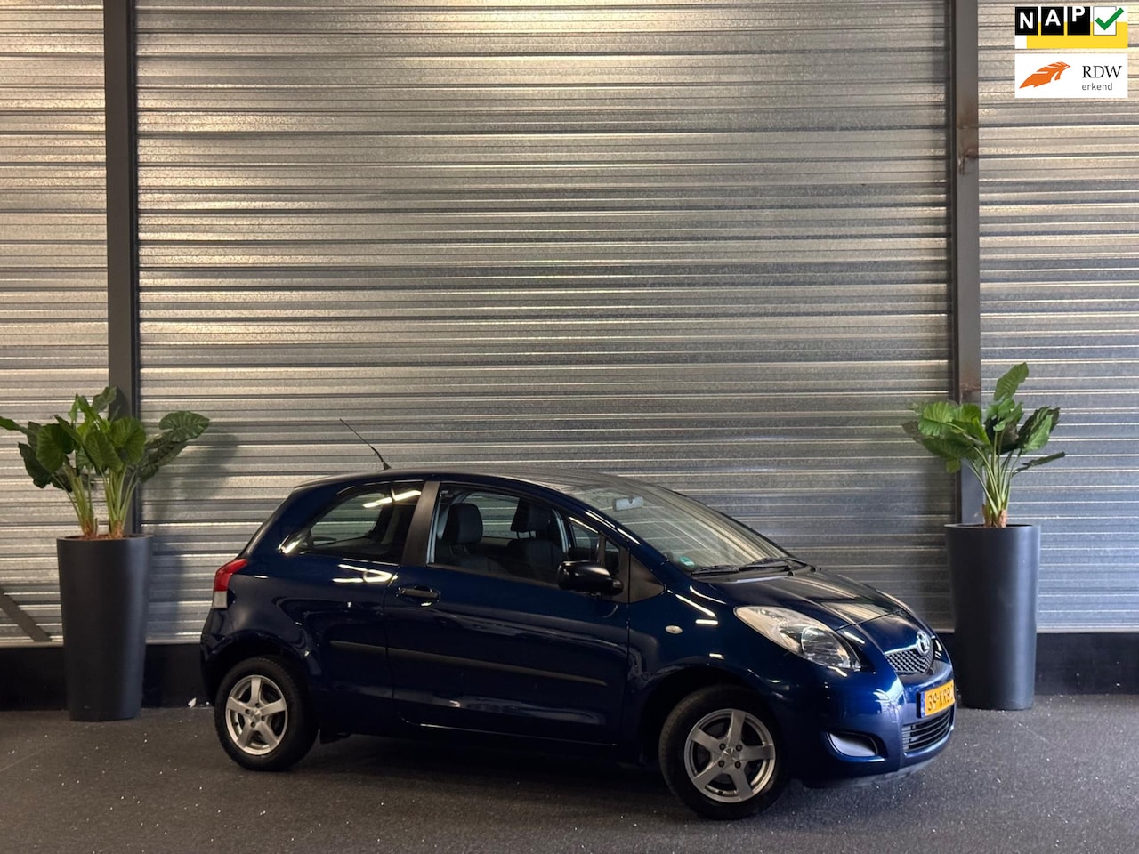 Toyota Yaris - 1.0 VVTi Acces Airco | Multimedia | Nette Auto! - AutoWereld.nl