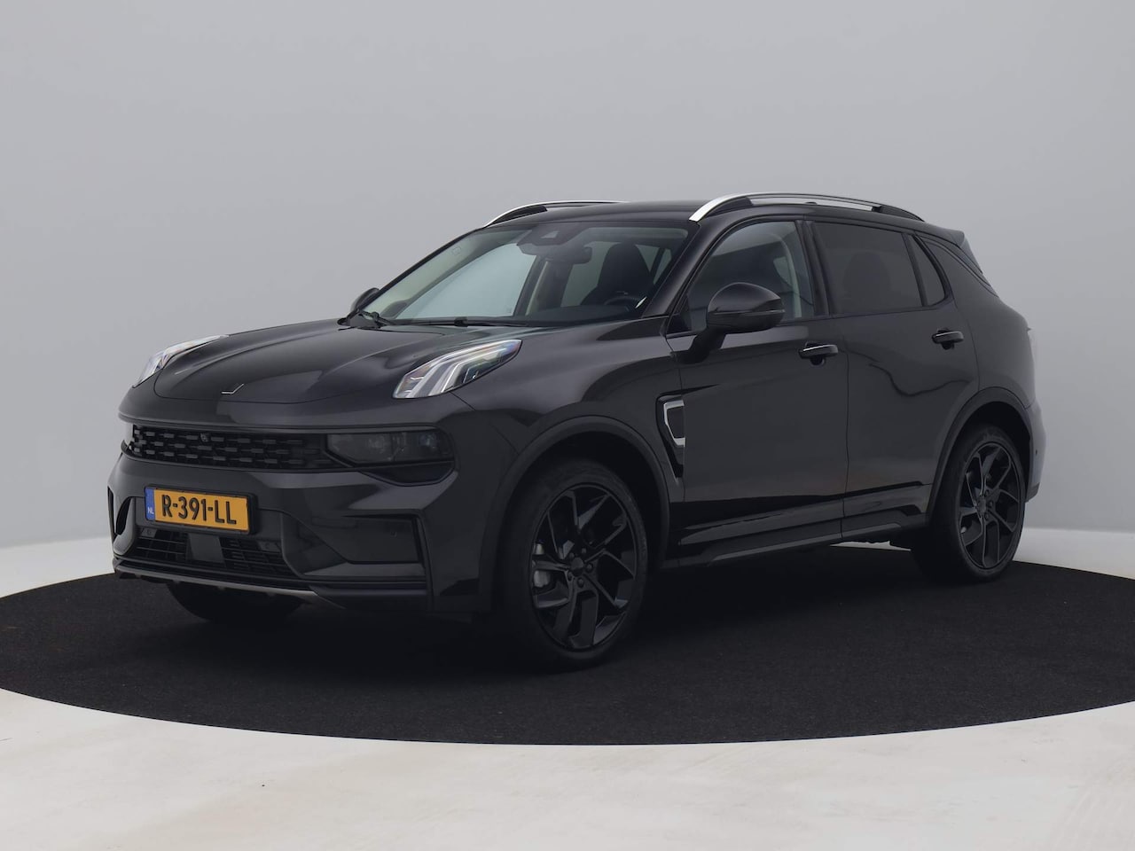 Lynk & Co 01 - 1.5 Plug-in Hybrid | 360° | BLACK | NLD AUTO - AutoWereld.nl