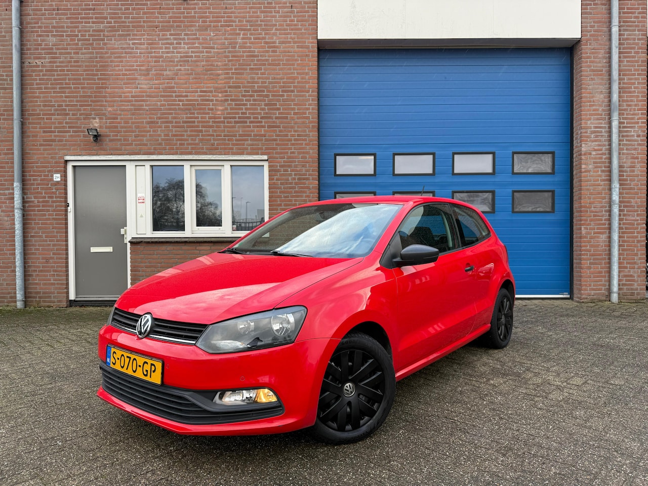 Volkswagen Polo - 1.0 Trendline - AutoWereld.nl