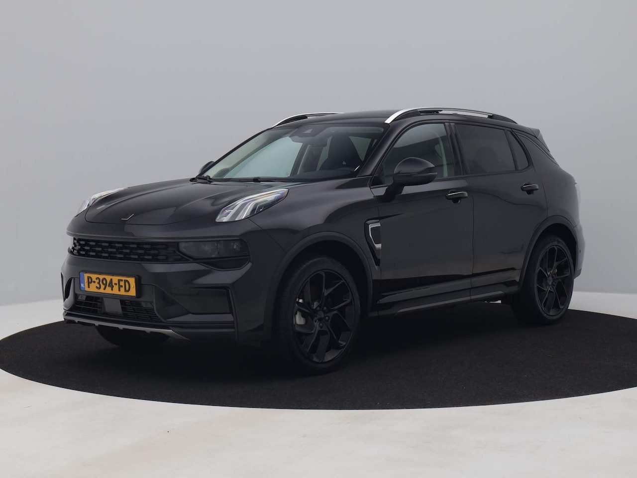 Lynk & Co 01 - 1.5 Plug-in Hybrid | BLACK | NLD AUTO - AutoWereld.nl