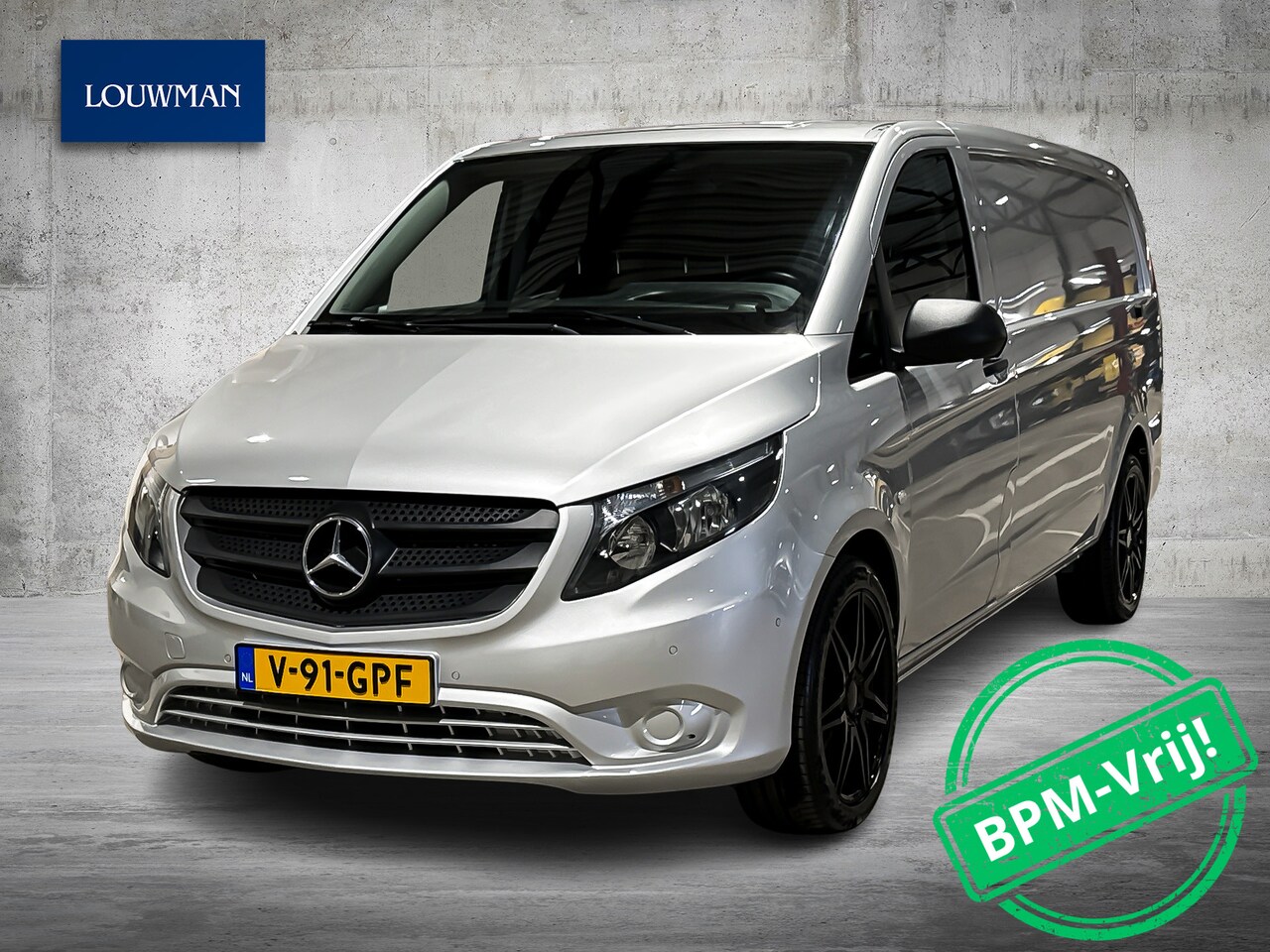 Mercedes-Benz Vito - 116 CDI Extra Lang Navigatie Betimmering 19''inch Lichtmetaal Achteruitrijcamera - AutoWereld.nl