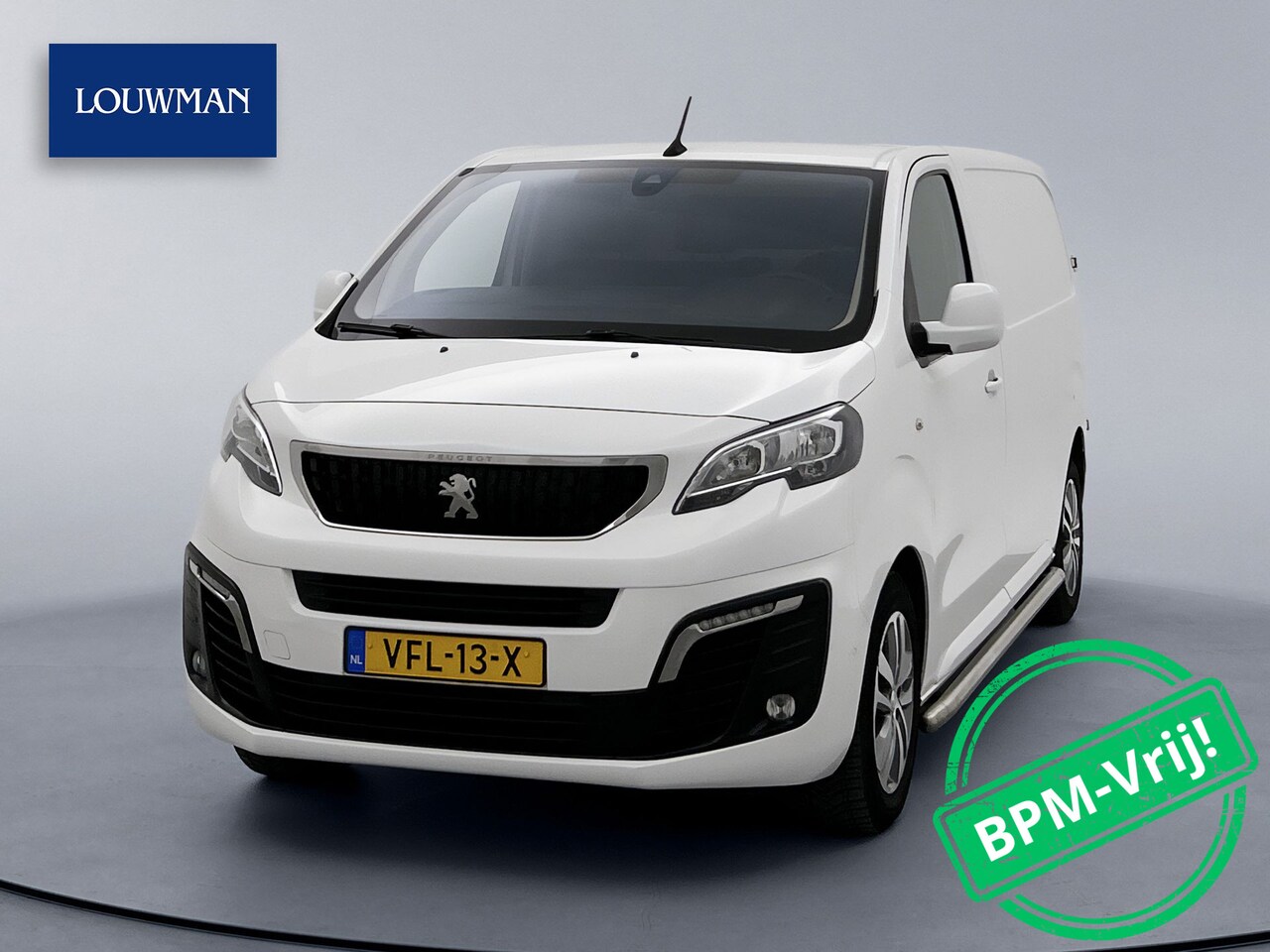 Peugeot Expert - 2.0 BlueHDI 180 Standard Asphalt Trekhaak Navigatie Achteruitrijcamera Cruise Control - AutoWereld.nl