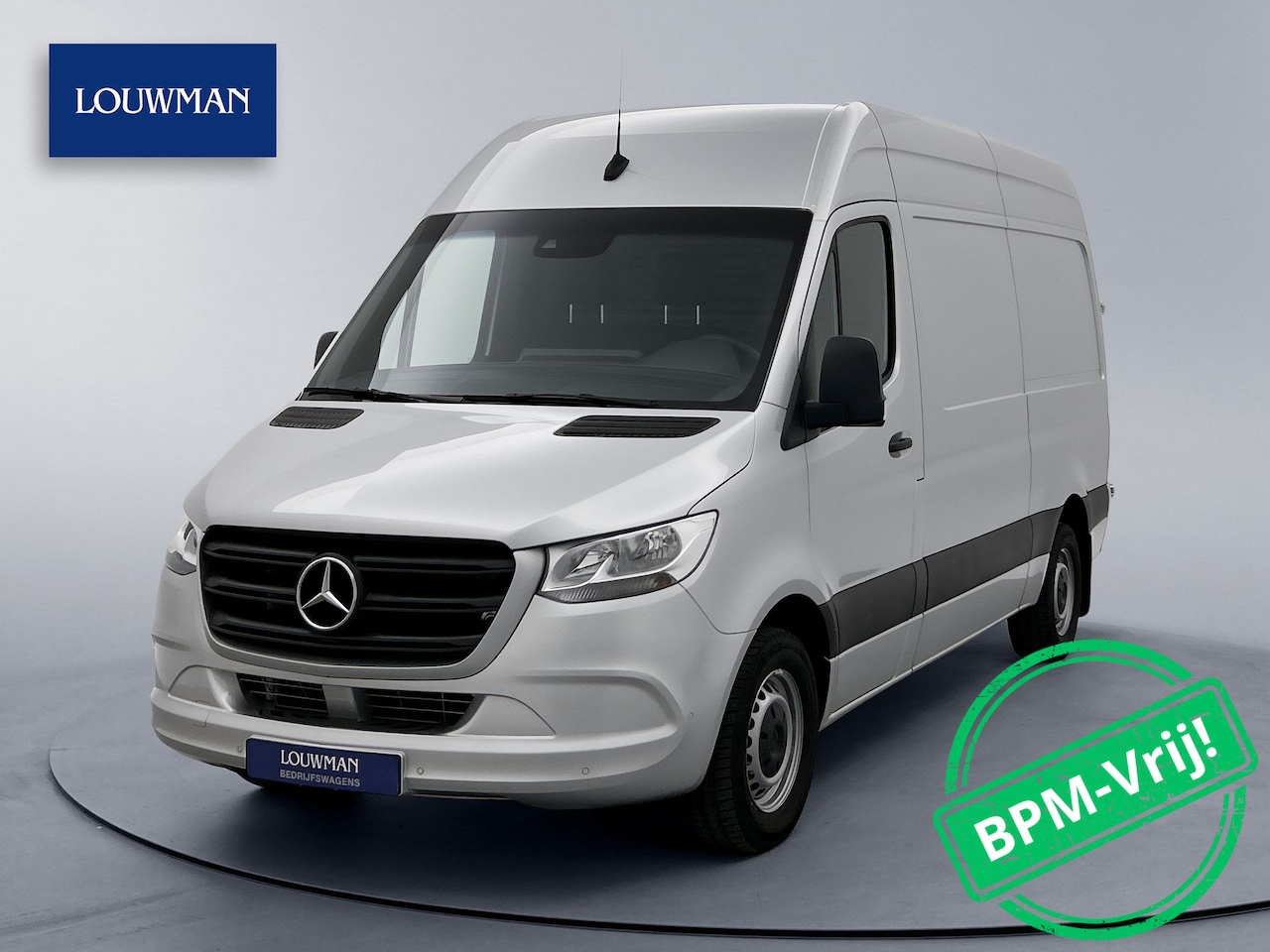 Mercedes-Benz Sprinter - 317 1.9 CDI L2H2 RWD Navigatie Achteruitrijcamera Apple Carplay/Android 3500 KG Trekgewich - AutoWereld.nl