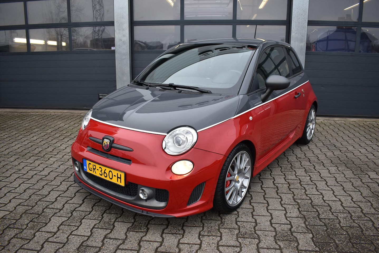 Fiat 500 Abarth - 595 Competizione 1.4T 180pk - AutoWereld.nl