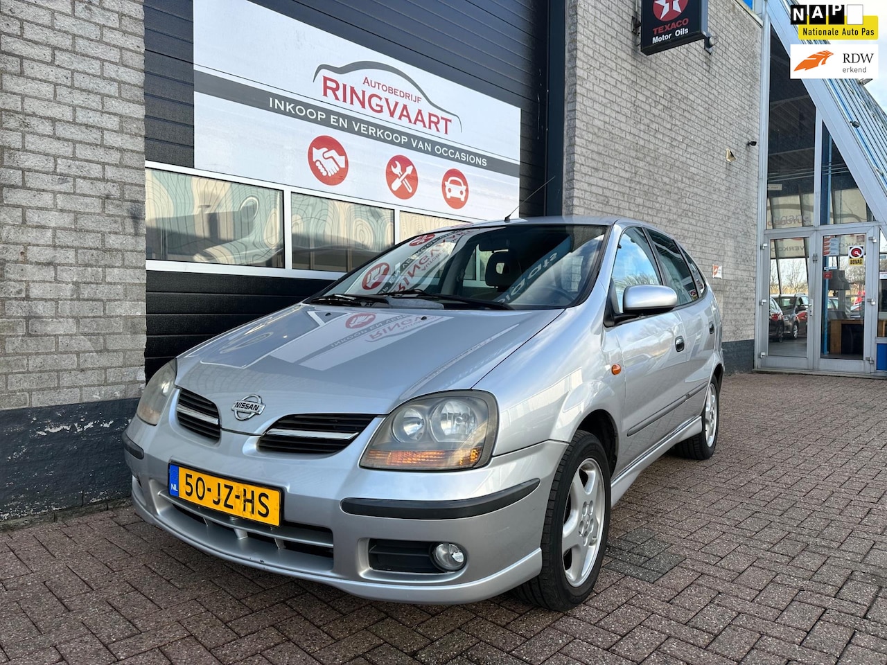 Nissan Almera Tino - 2.0 CVT Luxury automaat 1 Jaar Apk - AutoWereld.nl