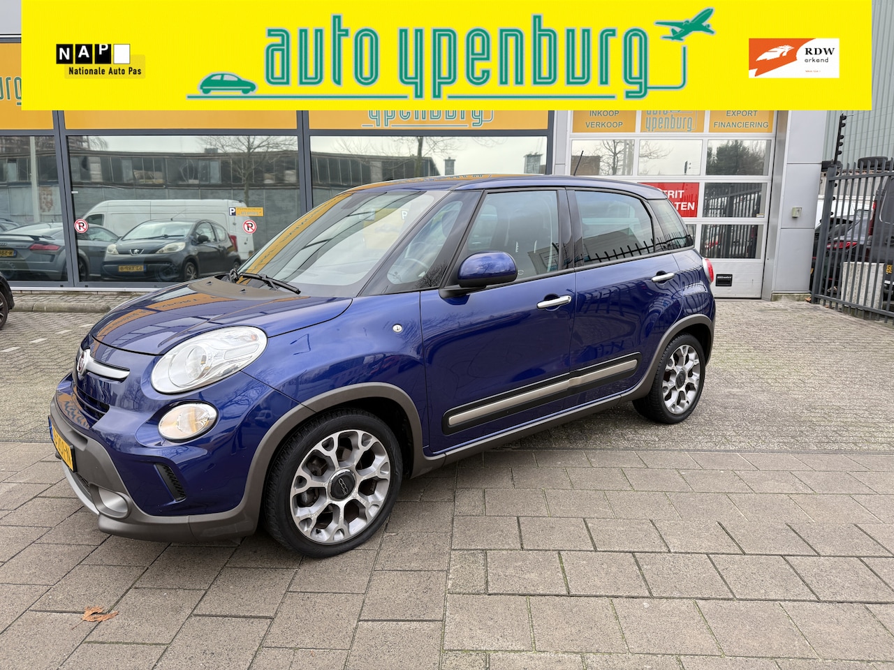 Fiat 500 L - 0.9 TwinAir Trekking * 88.947 Km * Climatronic * Navi * Cruise Control * - AutoWereld.nl