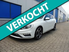 Volvo V60 - 2.0 D4 R-Design Navi, half leder bekleding