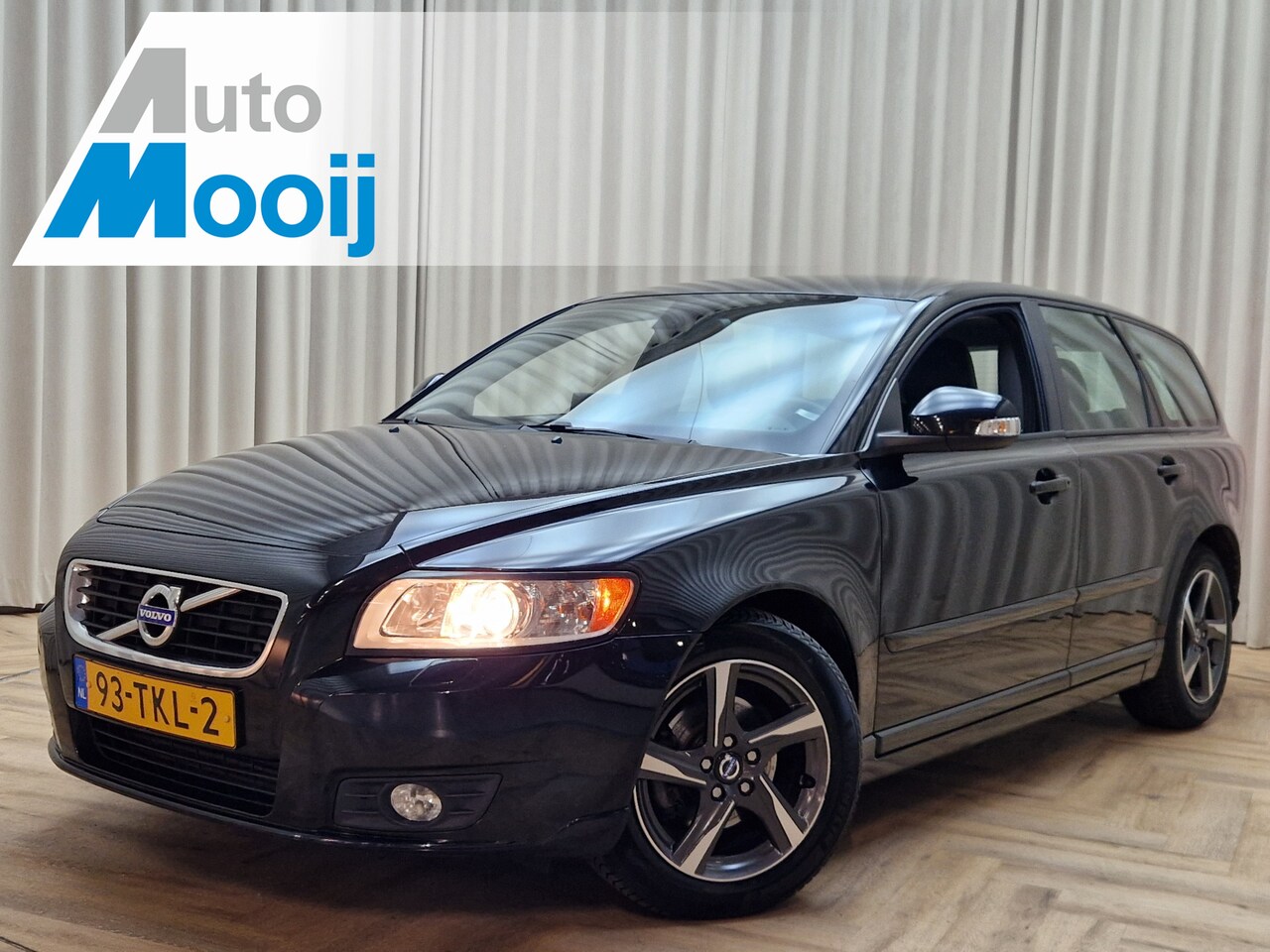 Volvo V50 - 1.6 D2 S/S Limited Edition *Dealer Onderhouden* Leder / Stoelverwarming / Navigatie / Crui - AutoWereld.nl