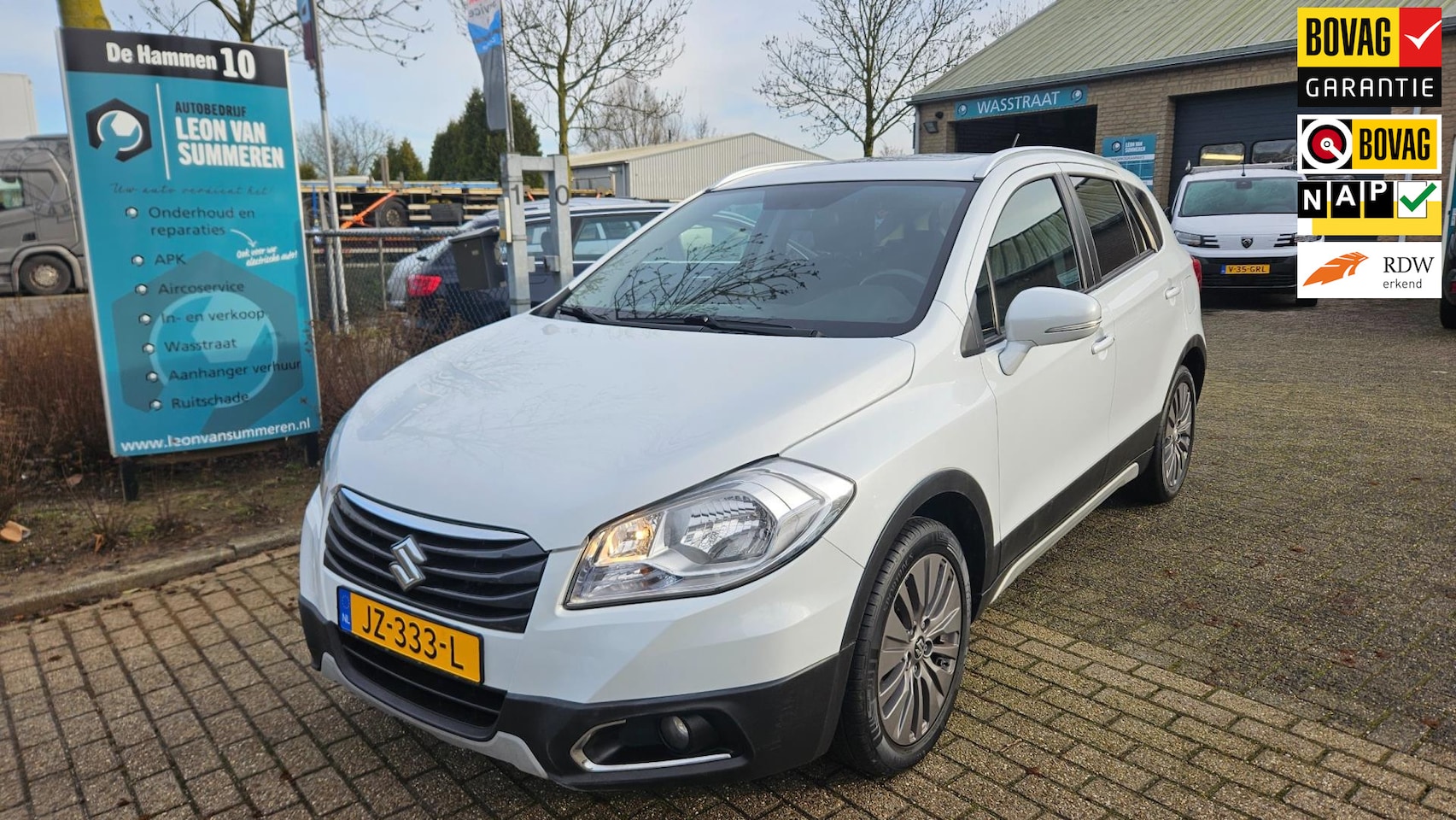 Suzuki SX4 S-Cross - 1.6 Exclusive l Trekhaak l Keyless Entry l Panorama schuifdak l Climacontrol l Electrische - AutoWereld.nl