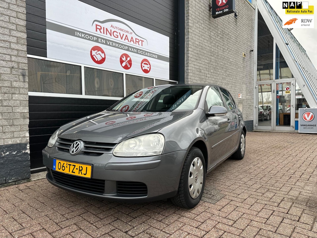 Volkswagen Golf - 1.6 Optive 3 Nette Auto - AutoWereld.nl