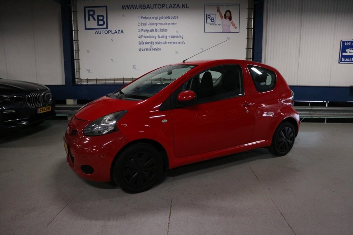 Toyota Aygo - 1.0-12V Access 1.0-12V Access / NIEUWE APK - AutoWereld.nl