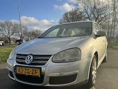 Volkswagen Jetta - 1.4 TSI Sportline