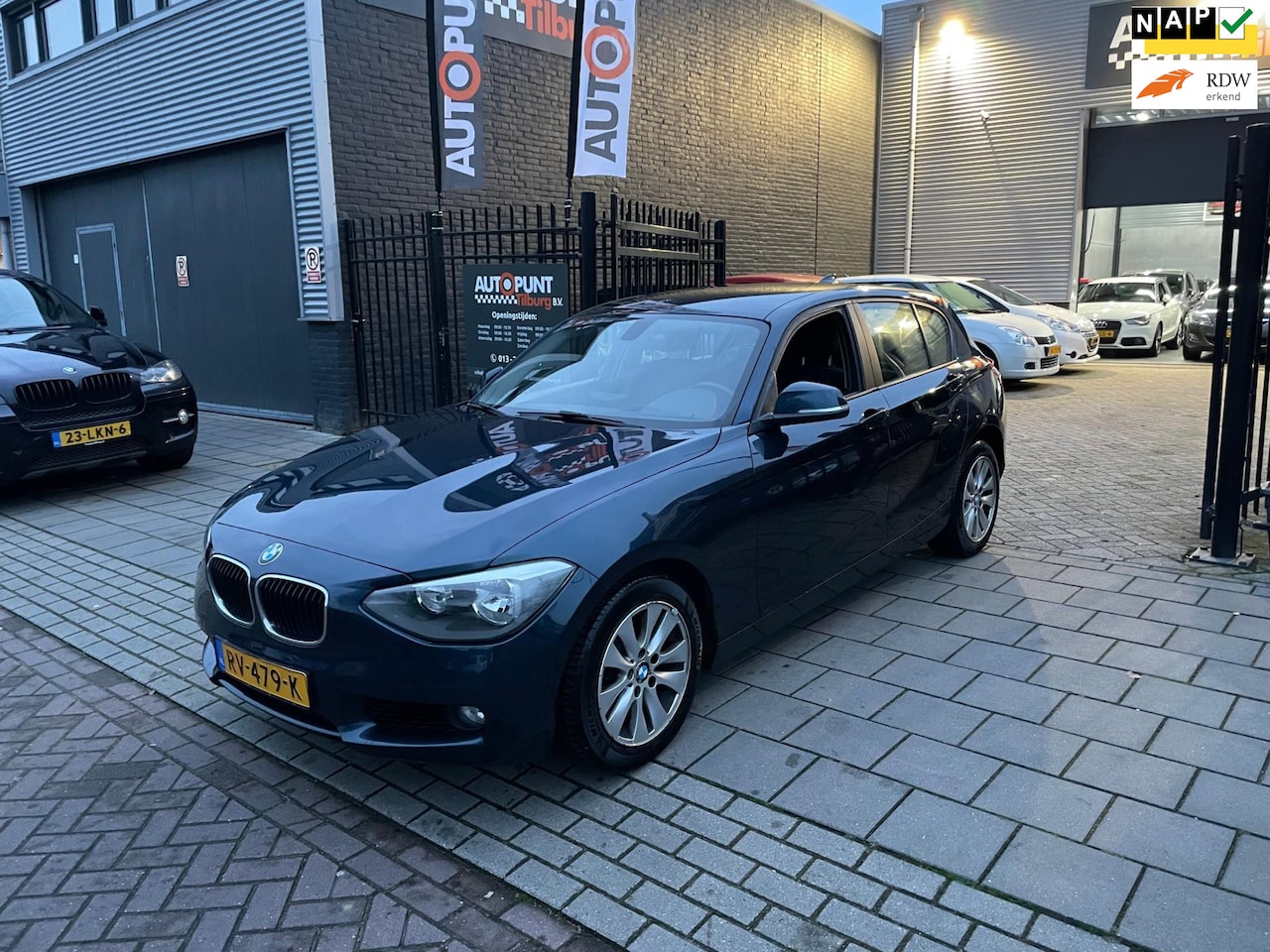 BMW 1-serie - 116d Sport Navigatie Airco 6Bak NAP APK - AutoWereld.nl