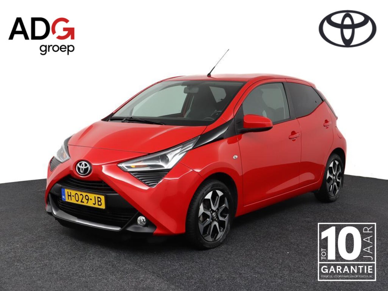 Toyota Aygo - 1.0 VVT-i x-joy | Apple Carplay/Android Auto | Climate-Control | Parkeercamera | Lichtmeta - AutoWereld.nl