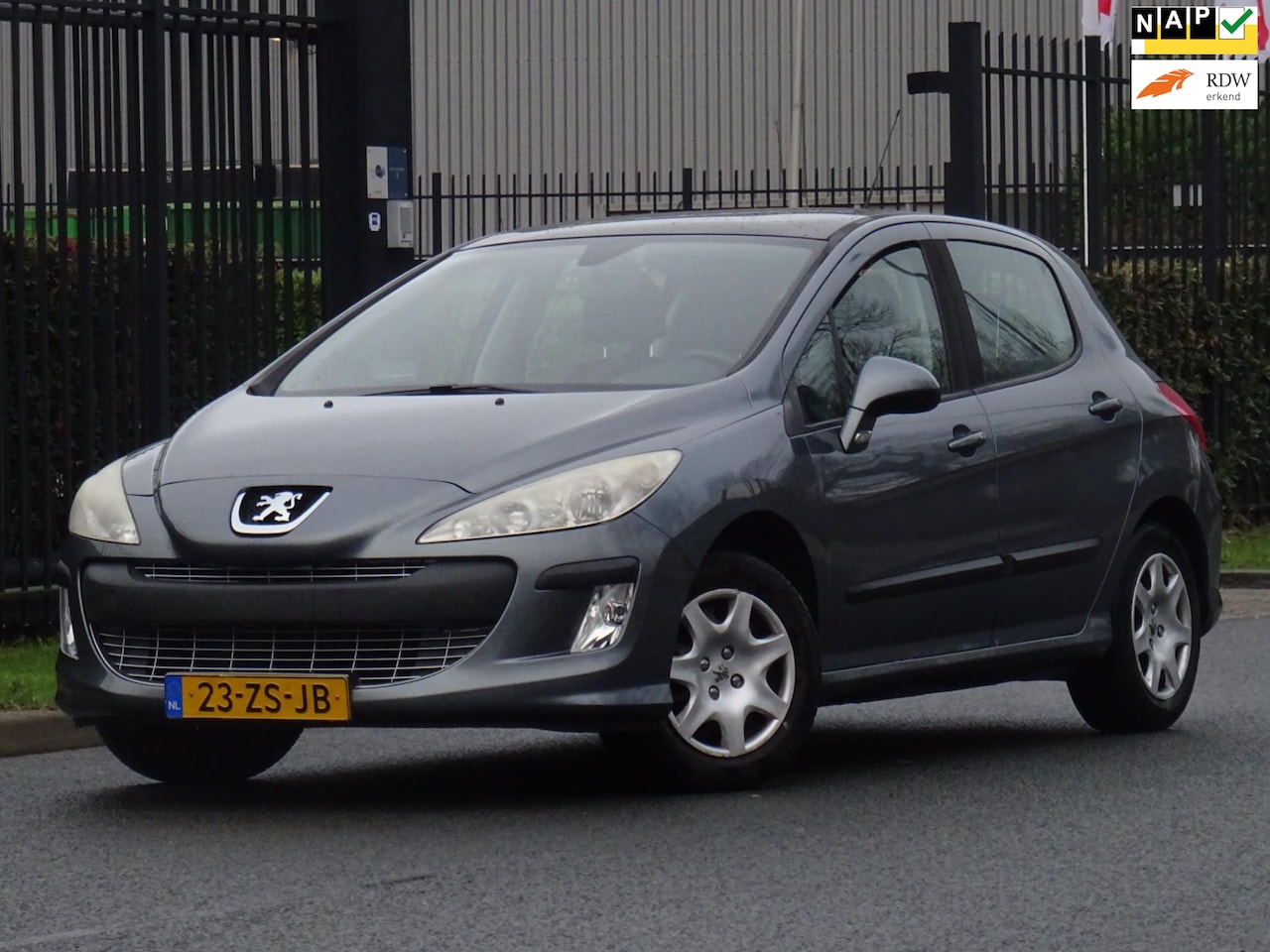 Peugeot 308 - 1.6 VTi XS 5DRS NAP/PANORAMADAK/CLIMA/CRUISE/APK - AutoWereld.nl