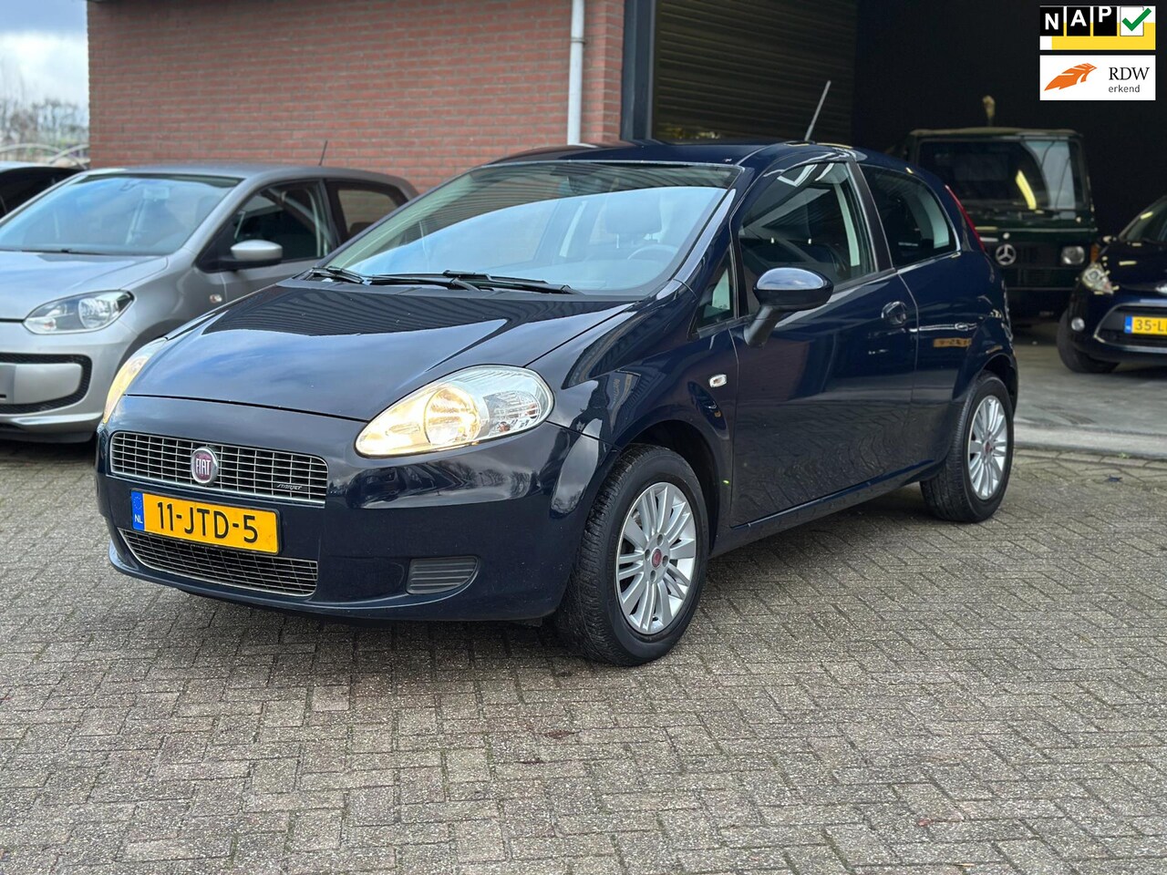 Fiat Grande Punto - 1.4-16V Edizione Lusso AIRCO, 6BAK, 95PK, APK!! - AutoWereld.nl