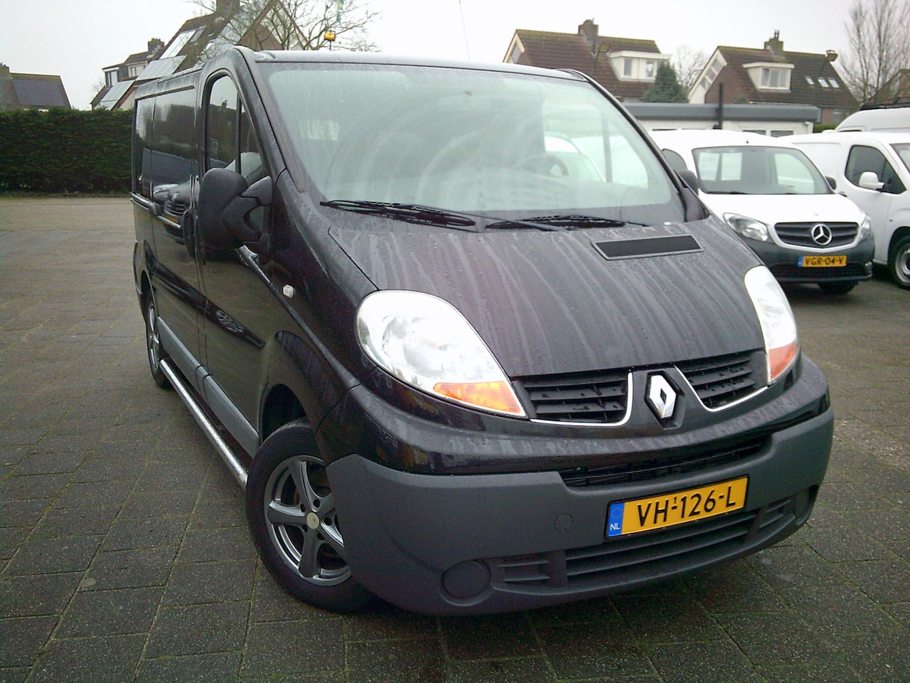 Renault Trafic - 2.0 dCi T29 L1H1 Eco VOORZIEN VAN AIRCO+CRUISE+TREKHAAK !! - AutoWereld.nl