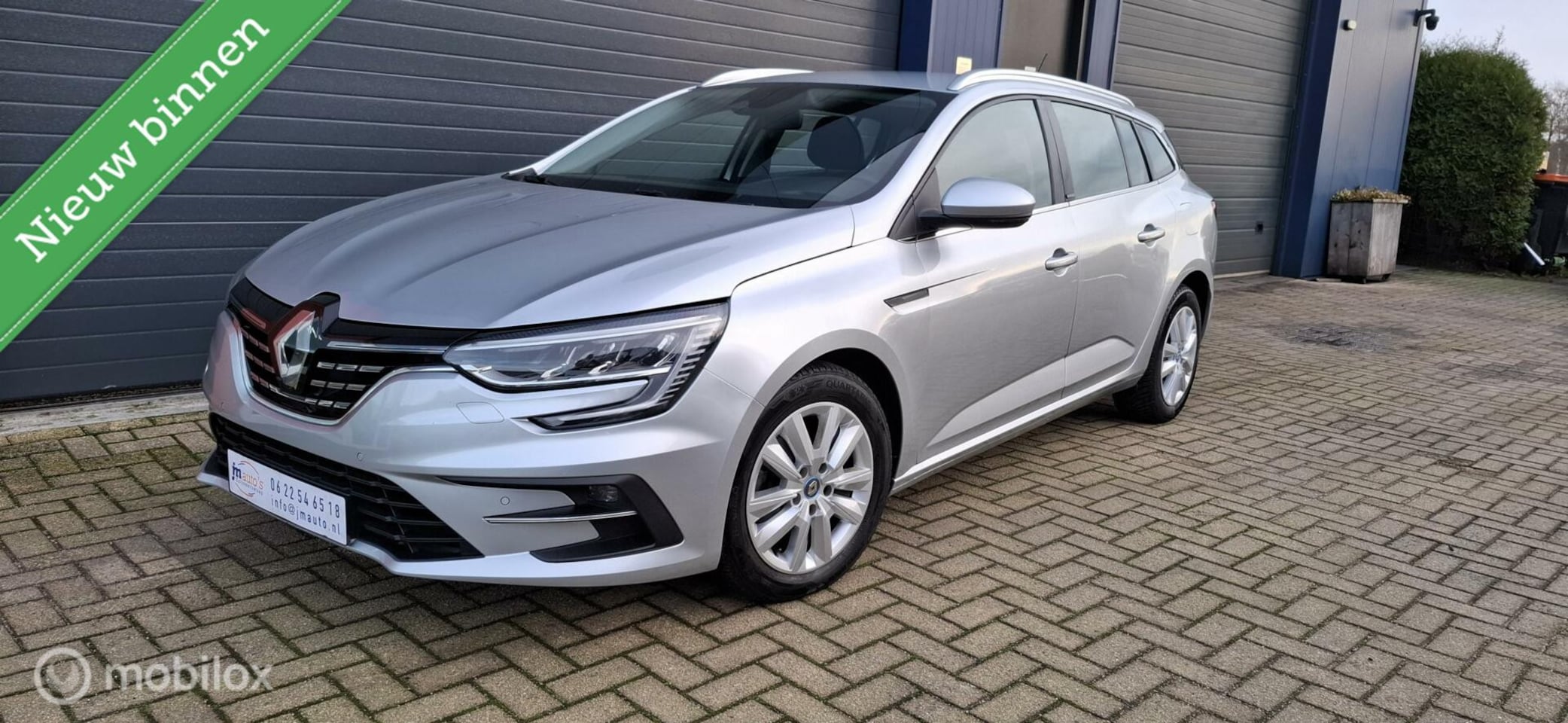 Renault Mégane E-Tech - Estate 1.6 Plug-In Hybrid 160 ,clima,virtual - AutoWereld.nl