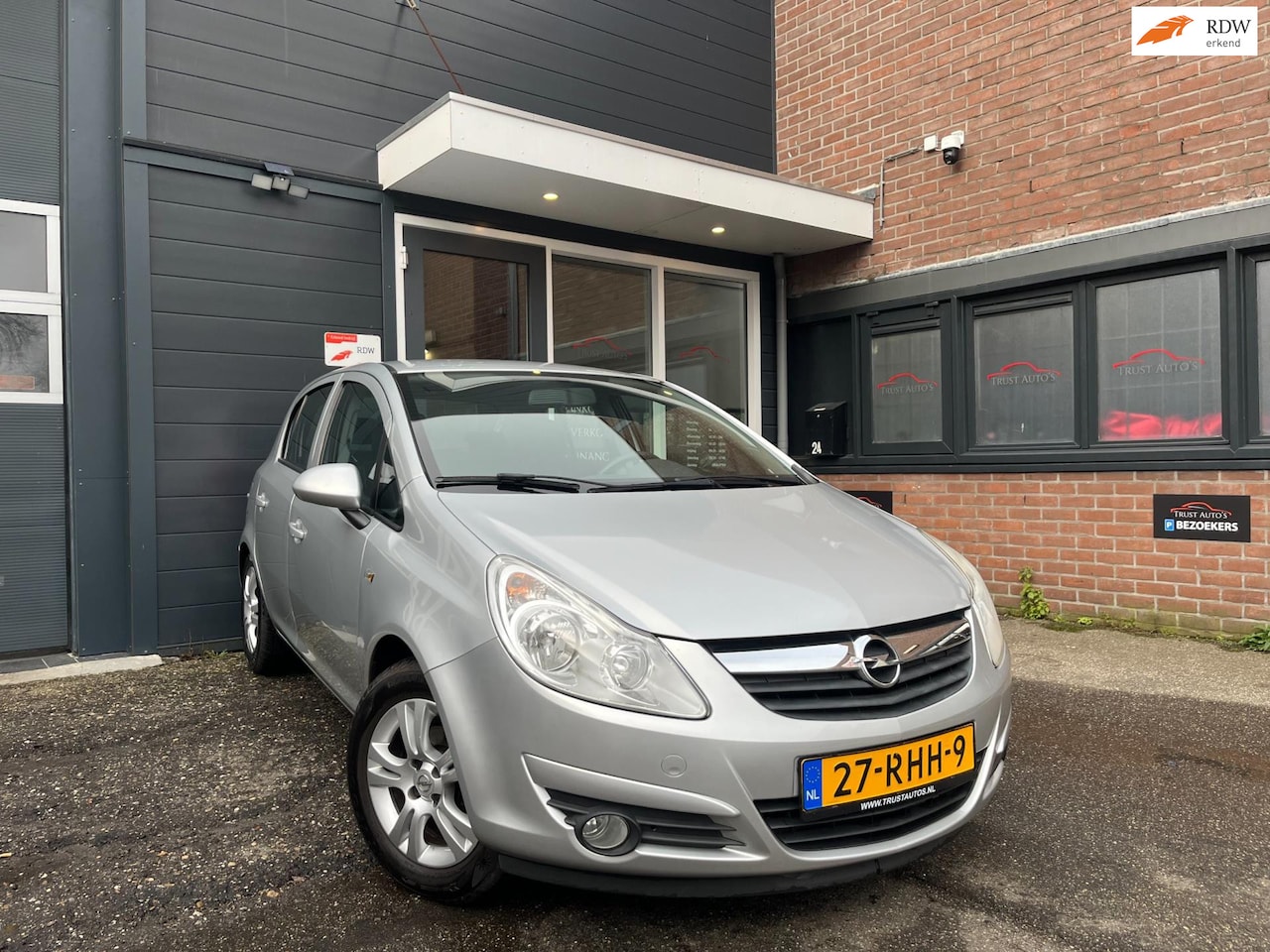 Opel Corsa - 1.2-16V '111' Edition|CRUISE|PDC|APK|AIRCO|TREKHAAK - AutoWereld.nl