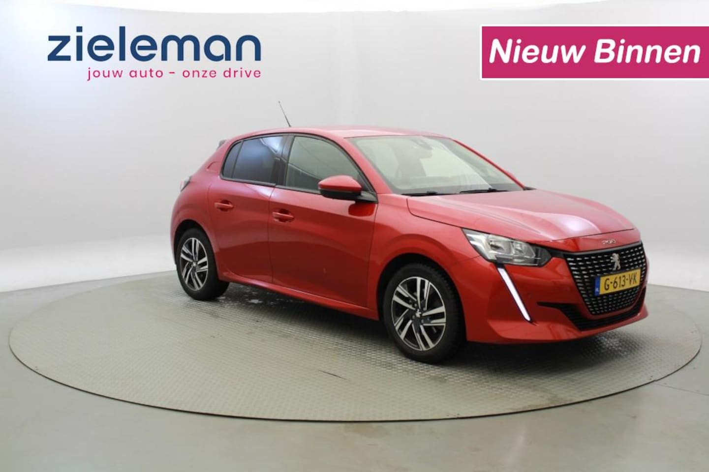 Peugeot 208 - 1.2 PureTech Allure - Leer, Carplay, Camera, Bouwjaar 2019 - AutoWereld.nl