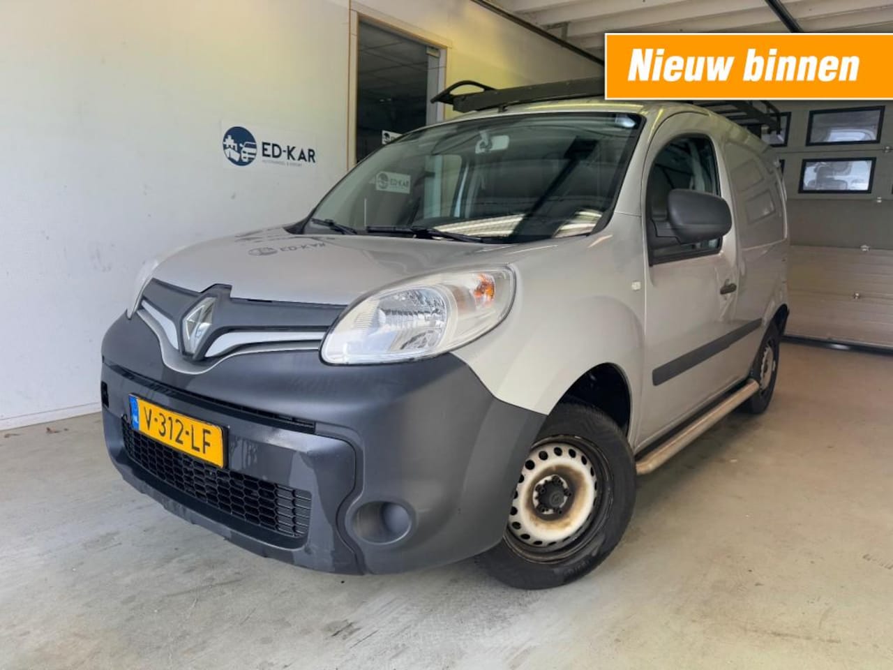 Renault Kangoo - 1.5 dCi 110 Energy Comfort 3 PERS AIRCO NAVI PDC NAP - AutoWereld.nl