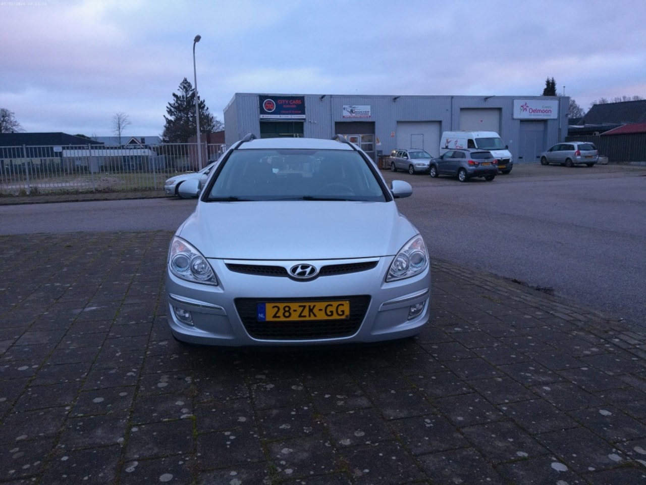 Hyundai i30 CW - 1.6i Dynamic 1.6I DYNAMIC - AutoWereld.nl