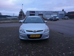 Hyundai i30 CW - I30cw 1.6I DYNAMIC